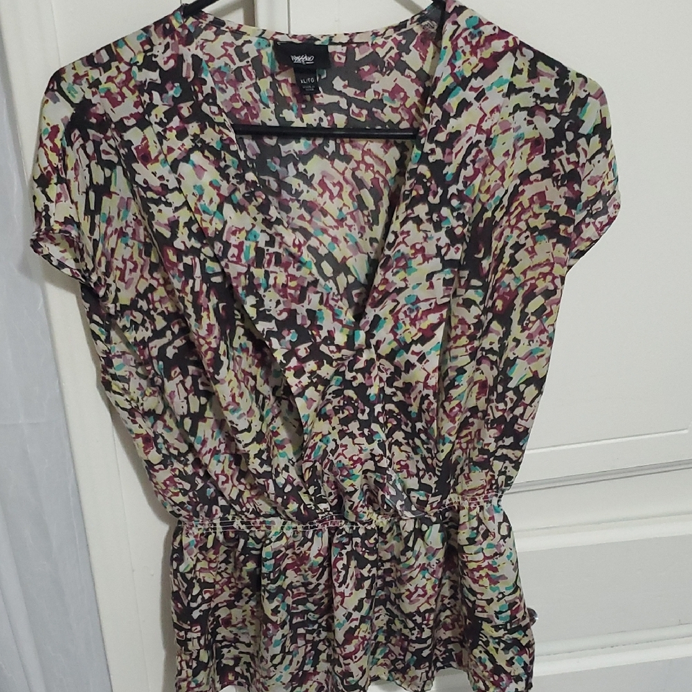 Mossimo Supply Co. Abstract Print Blouse